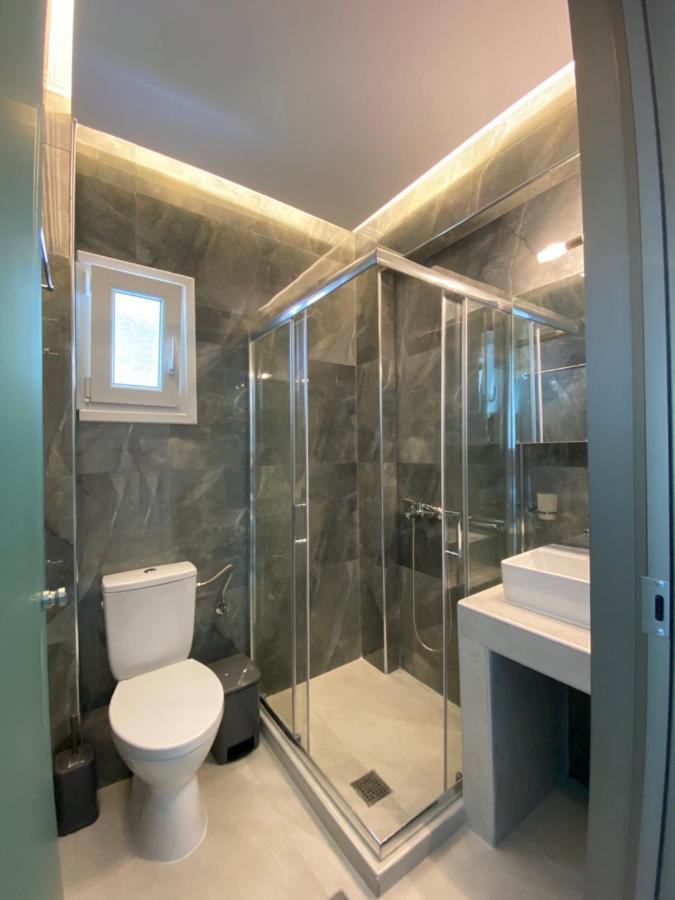 Interni Luxury Living Apartment นิกิติ ภายนอก รูปภาพ