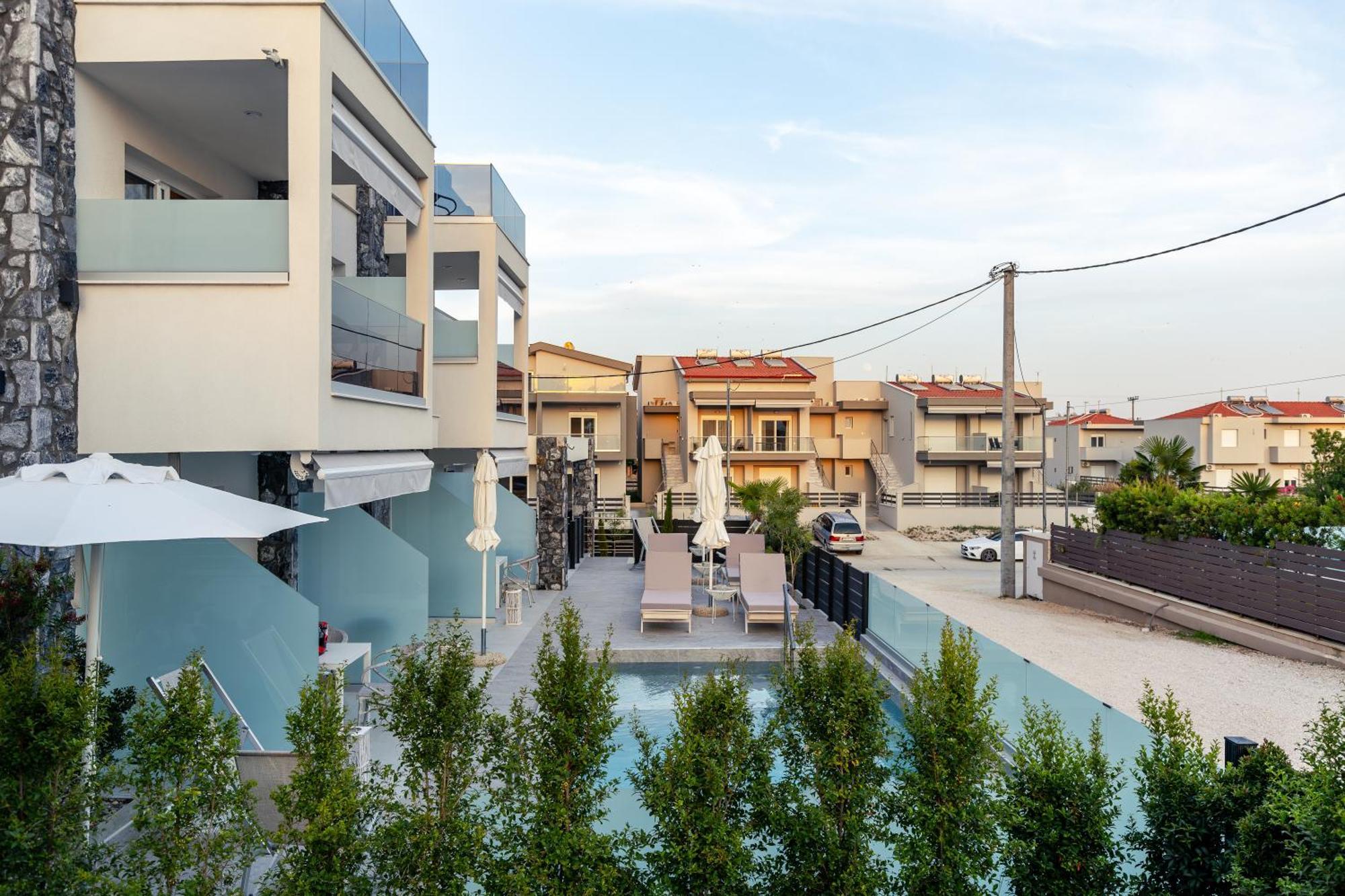 Interni Luxury Living Apartment นิกิติ ภายนอก รูปภาพ