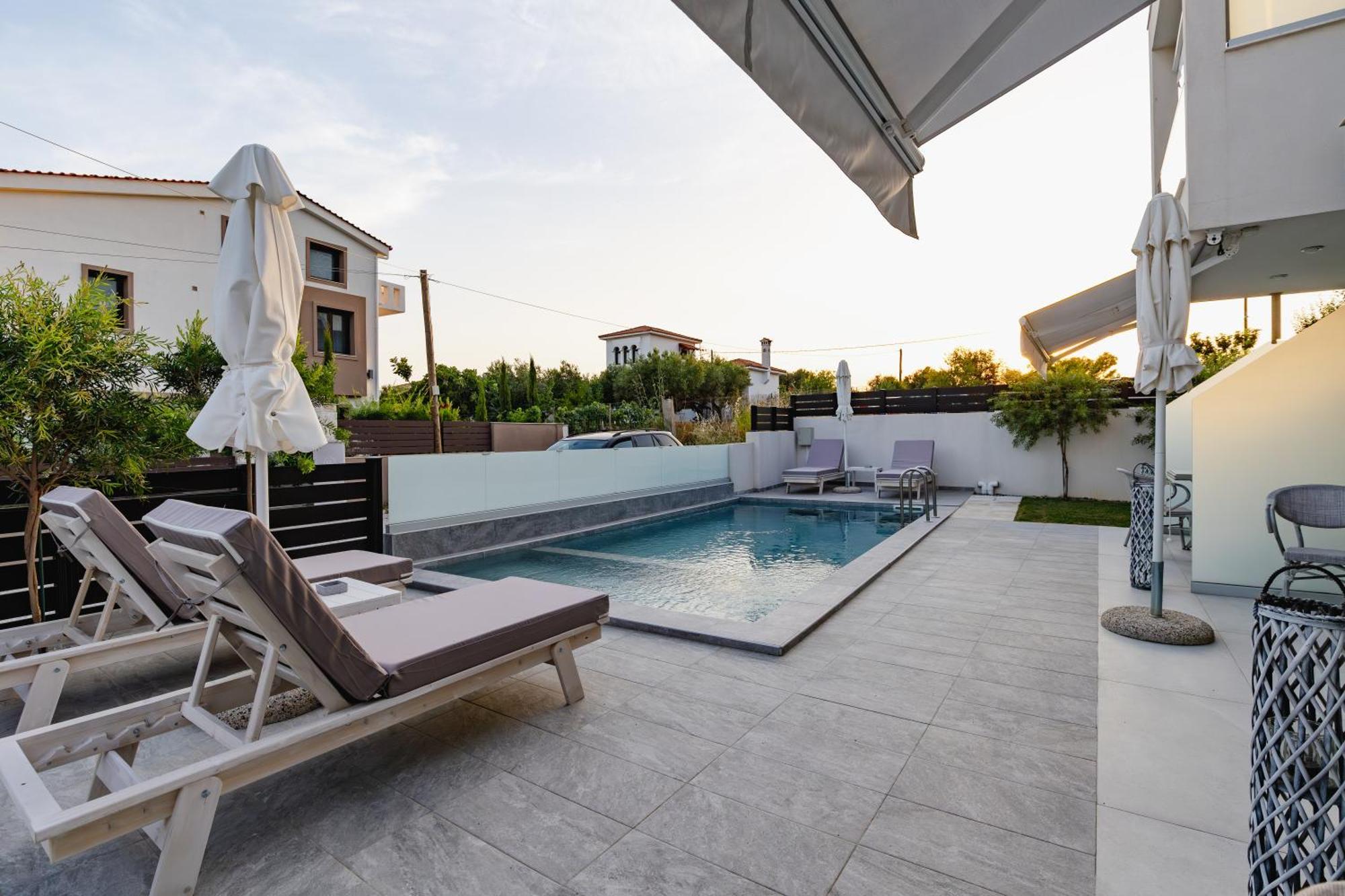 Interni Luxury Living Apartment นิกิติ ภายนอก รูปภาพ